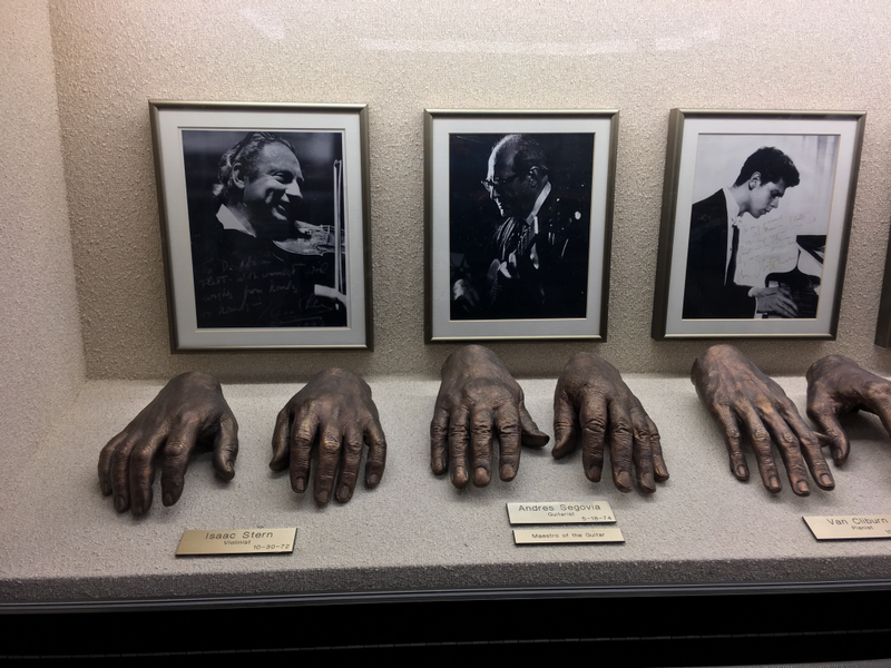 Illustration for article titled Put your hands together...